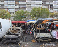 Погромы во Франции впервые сопровождались стрельбой по